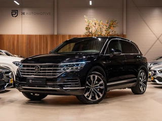 Volkswagen Touareg 3.0 TSi eHybrid 380PK 4MOTION, Pano, Softclose, Nachtzicht, 360 Cam, ACC, Leder, Massage Seats, Apple Carplay