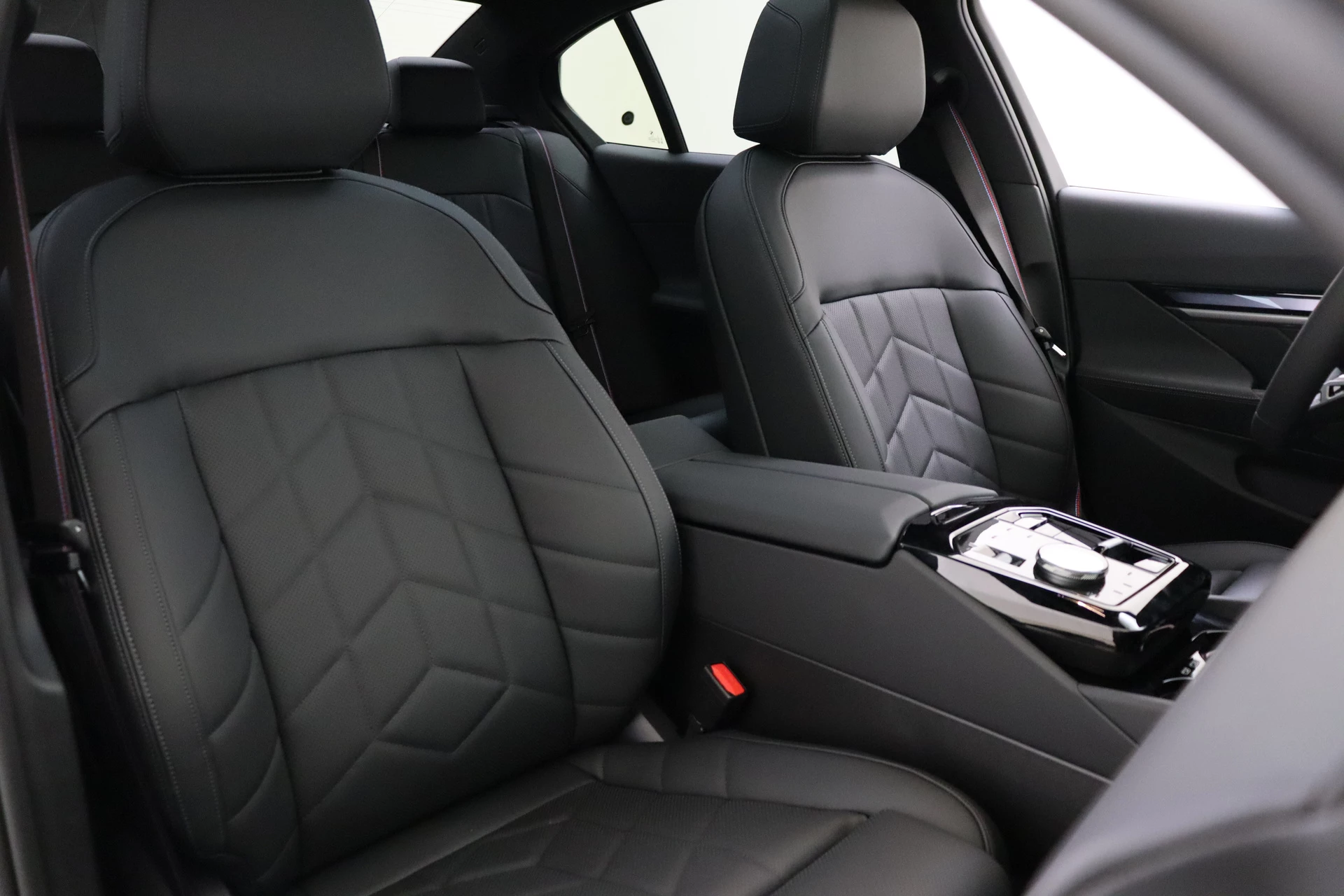 Hoofdafbeelding BMW i5