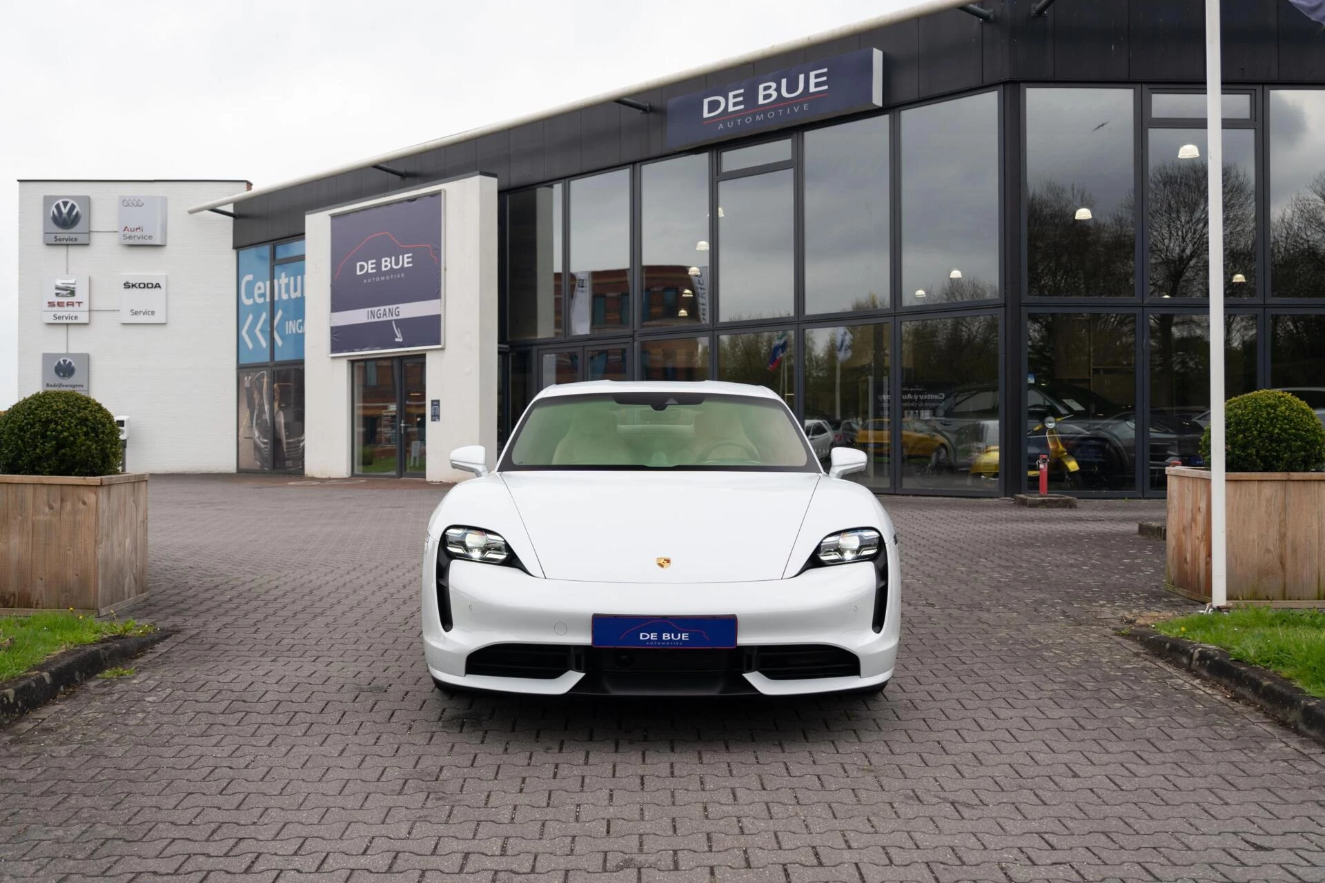 Hoofdafbeelding Porsche Taycan