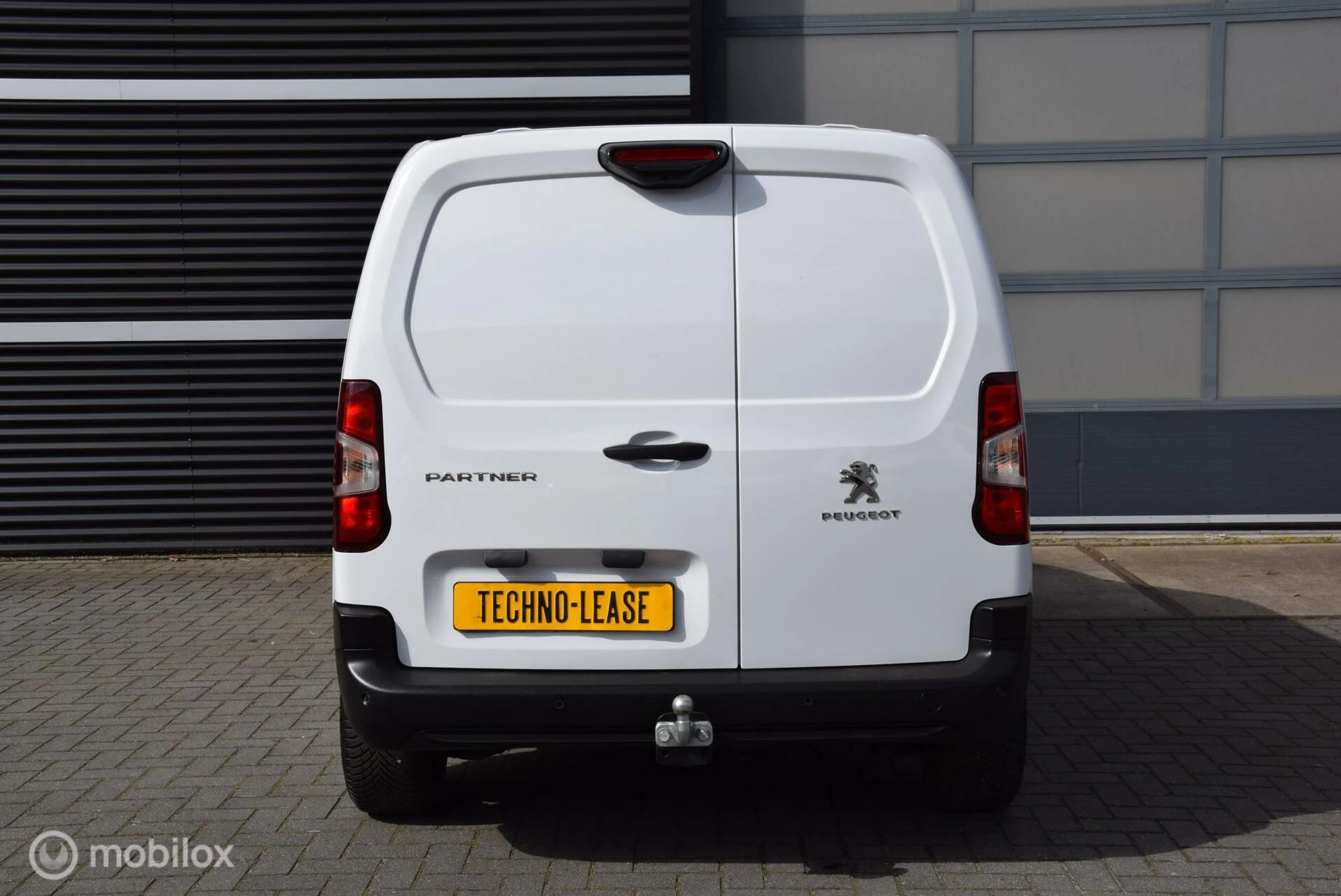 Hoofdafbeelding Peugeot Partner