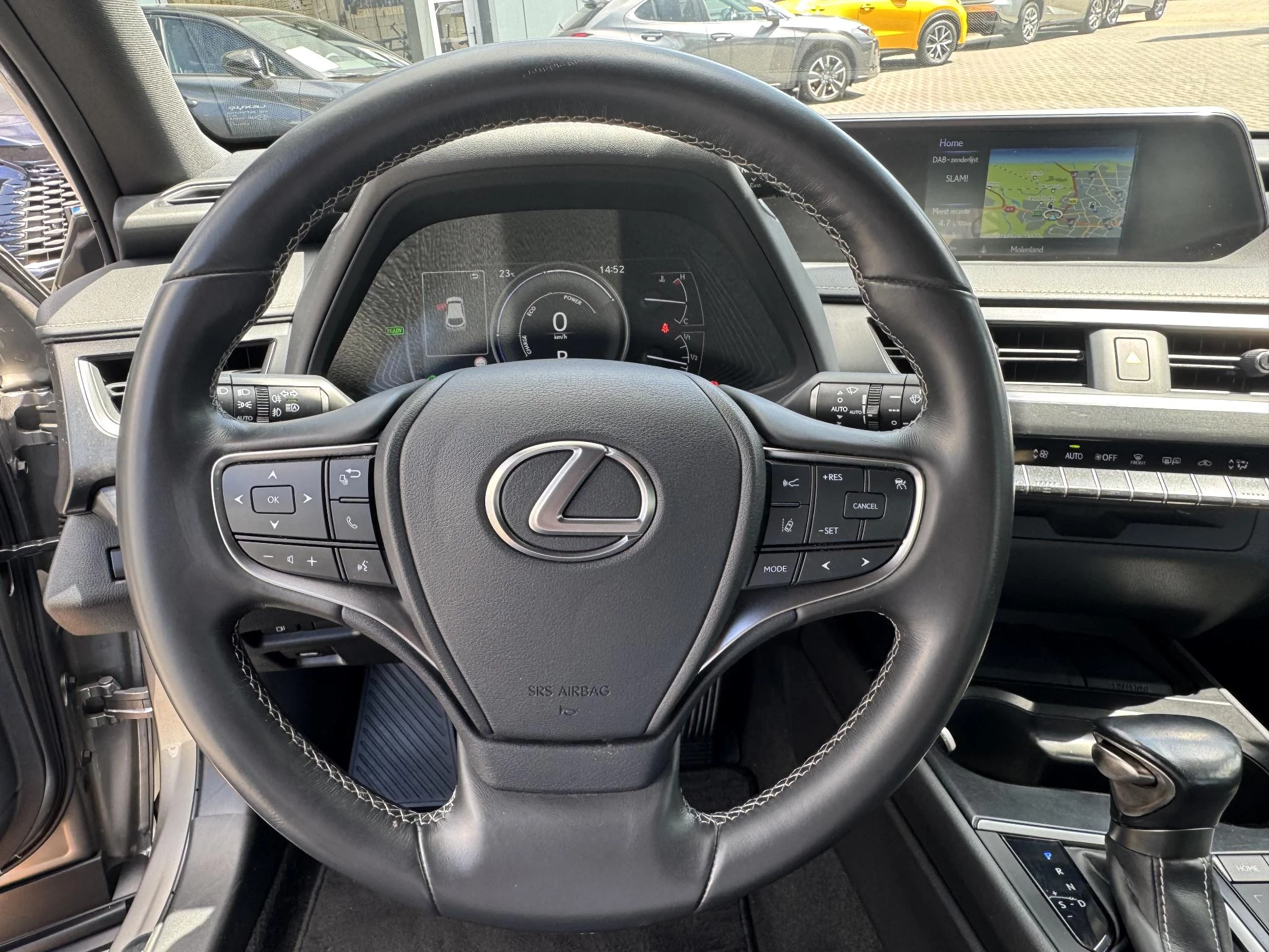 Hoofdafbeelding Lexus UX