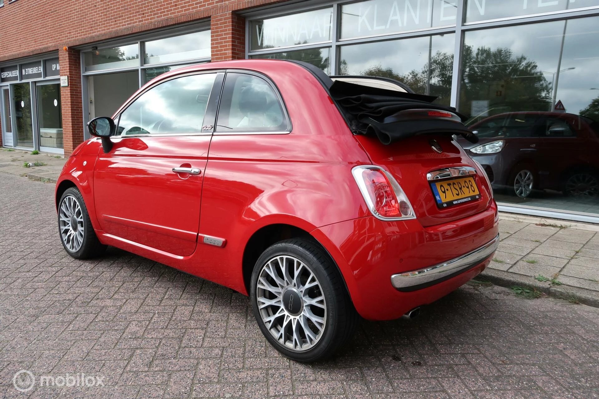 Hoofdafbeelding Fiat 500C