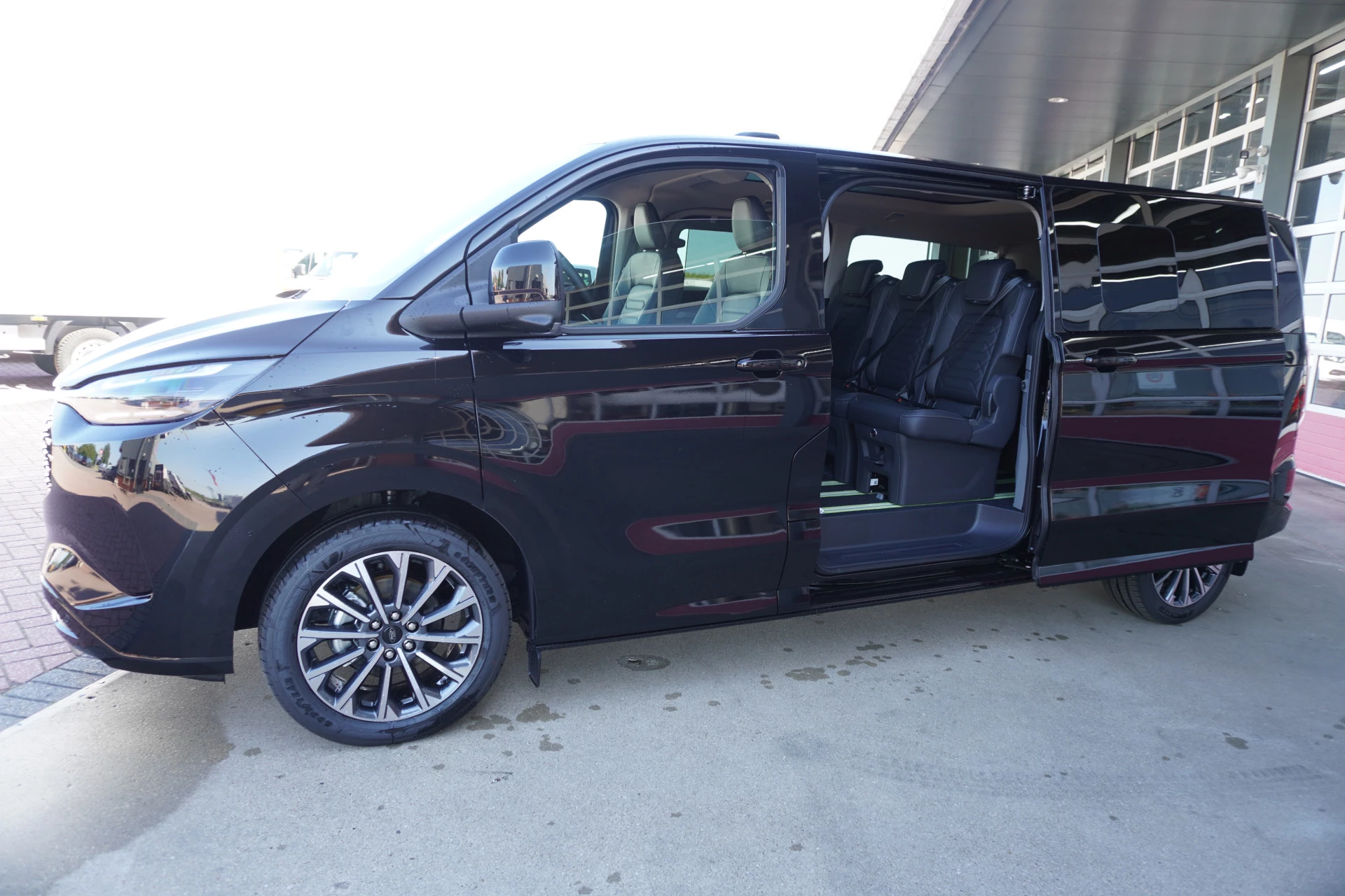 Hoofdafbeelding Ford Transit Custom