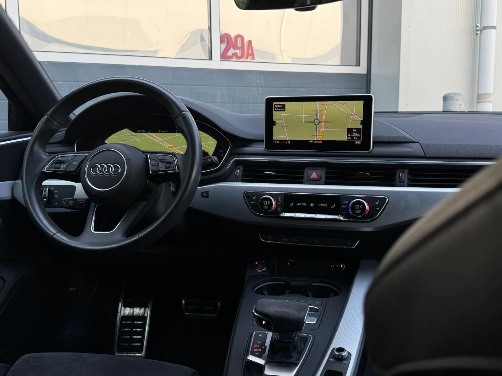 Hoofdafbeelding Audi A4
