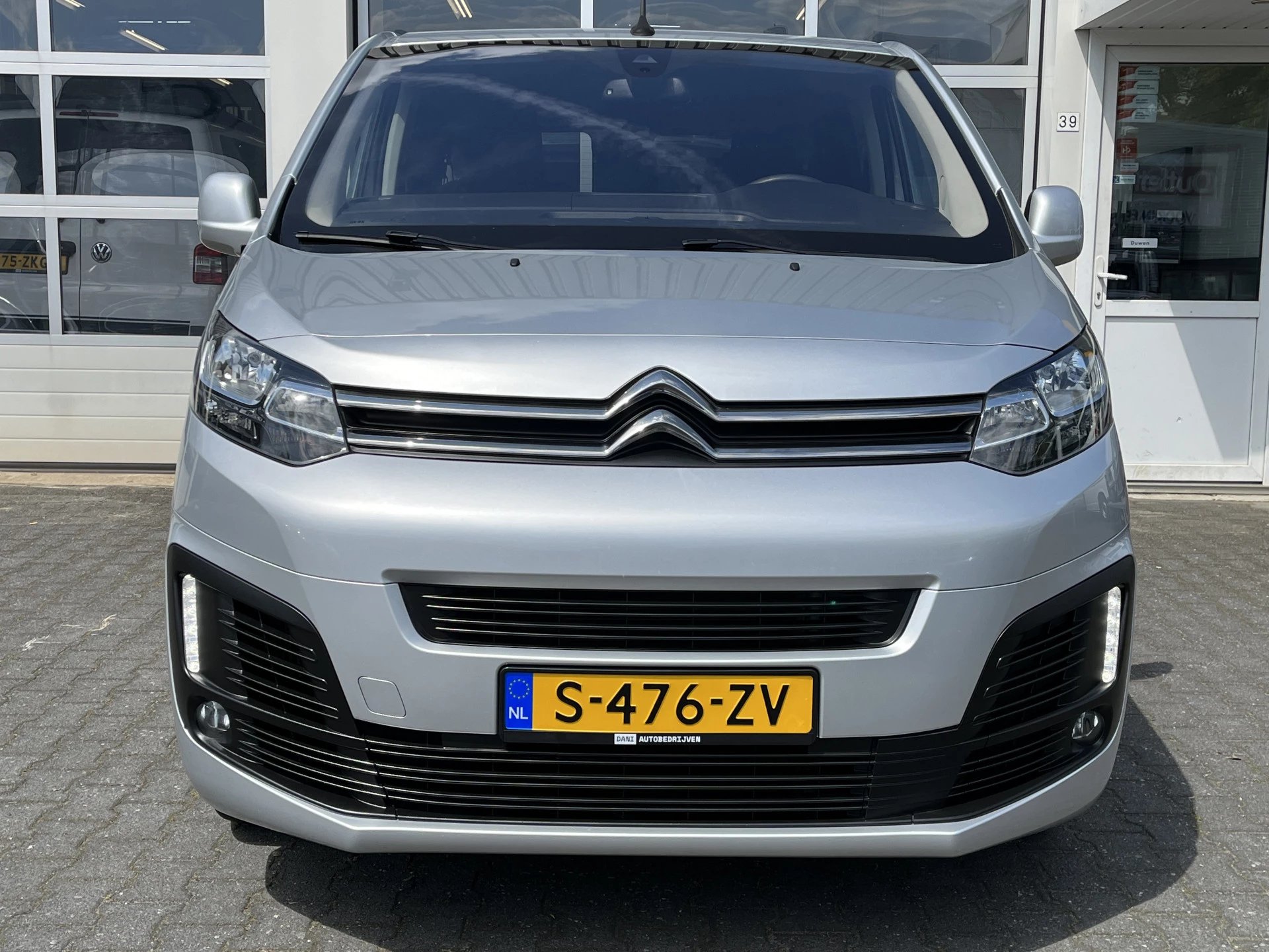 Hoofdafbeelding Citroën SpaceTourer 8-persoons