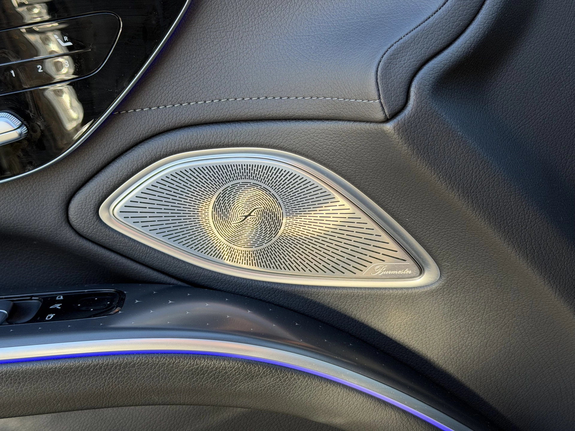 Hoofdafbeelding Mercedes-Benz EQS