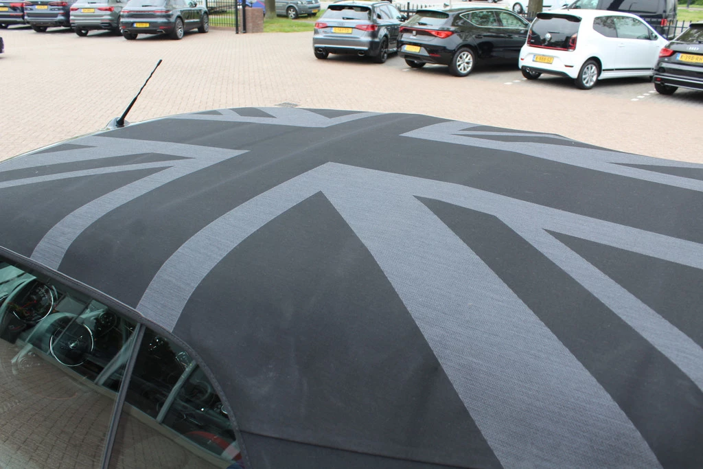 Hoofdafbeelding MINI Cooper Cabrio