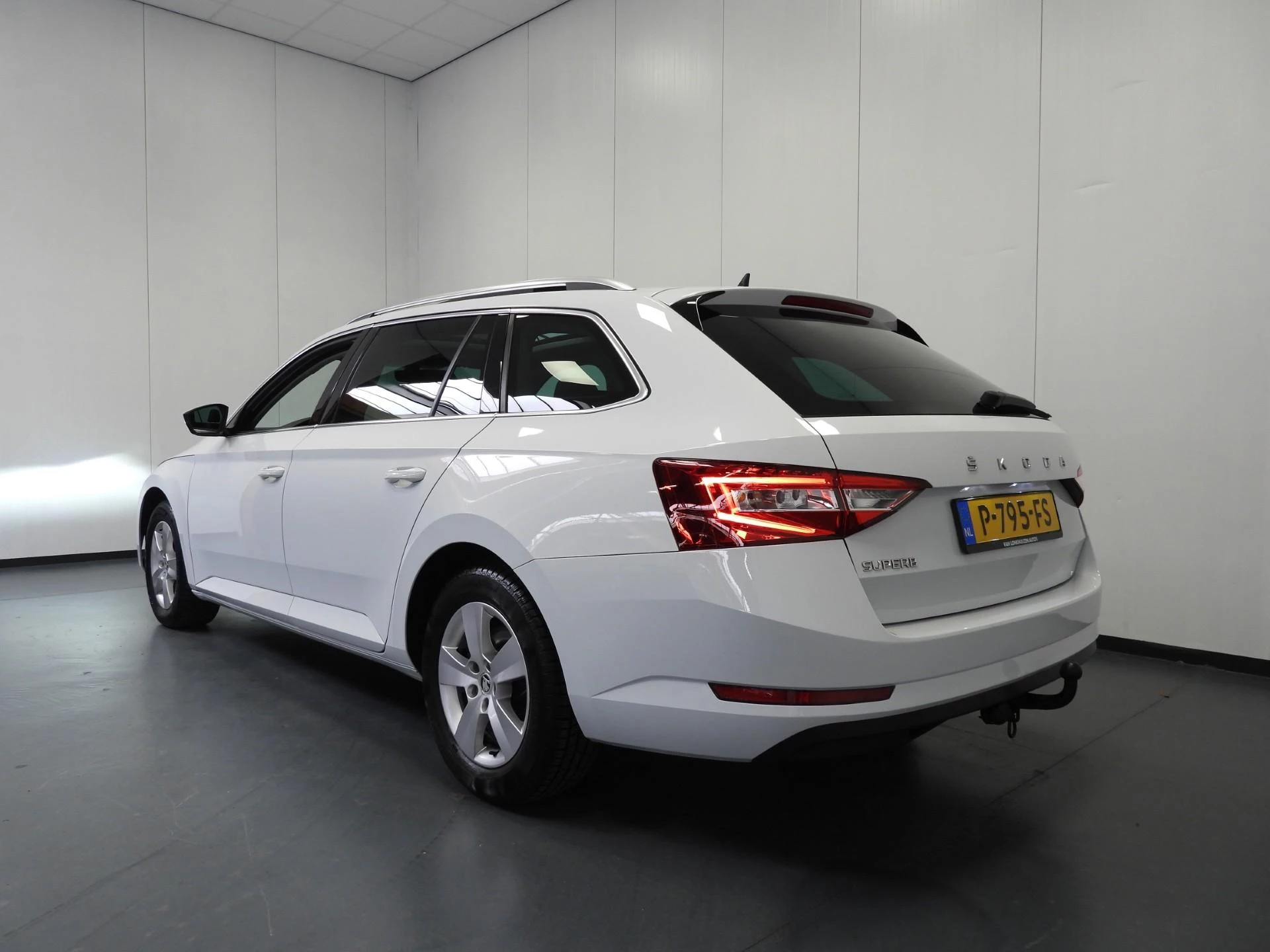 Hoofdafbeelding Škoda Superb