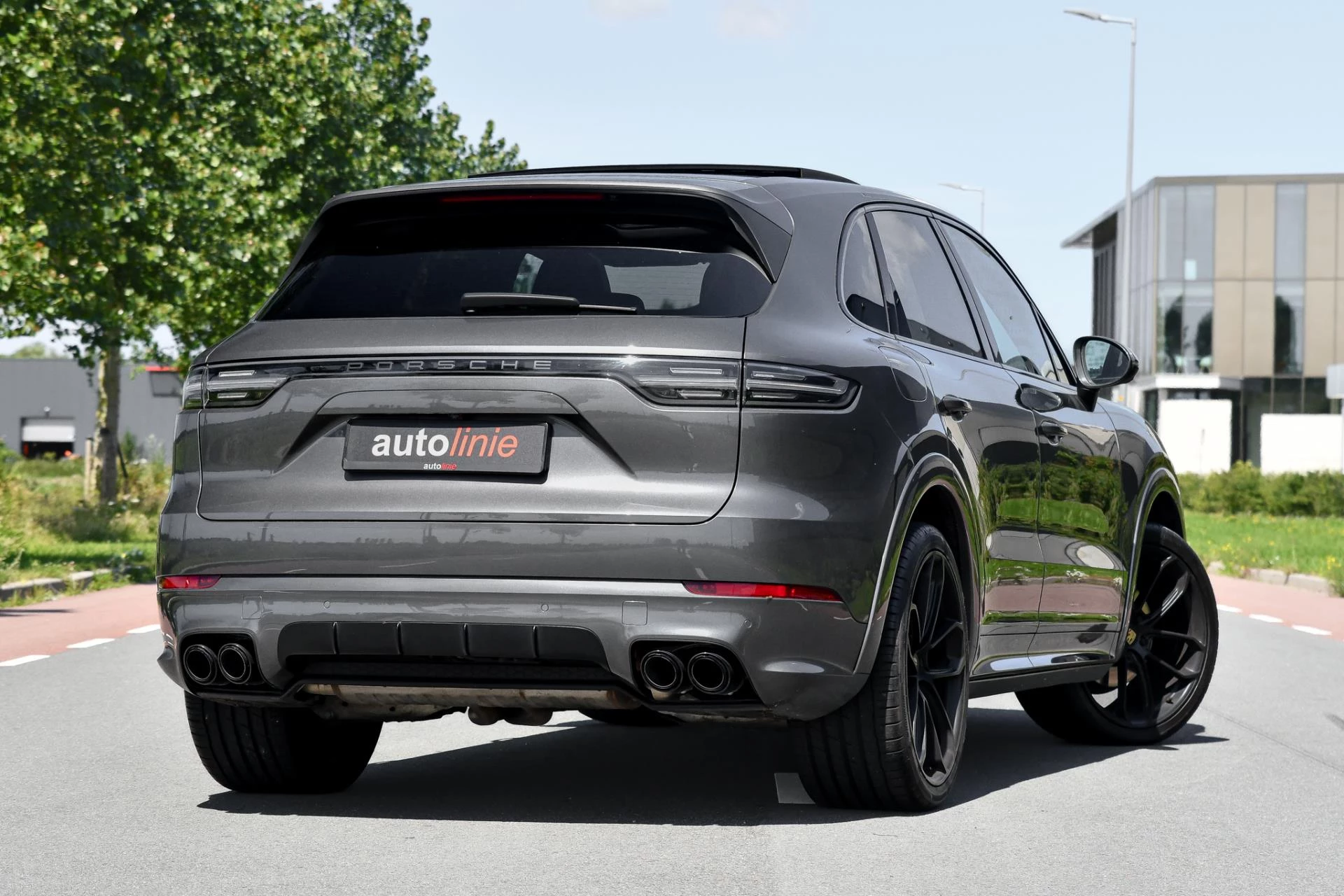 Hoofdafbeelding Porsche Cayenne