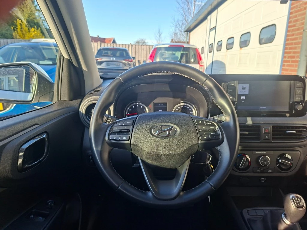 Hoofdafbeelding Hyundai i10