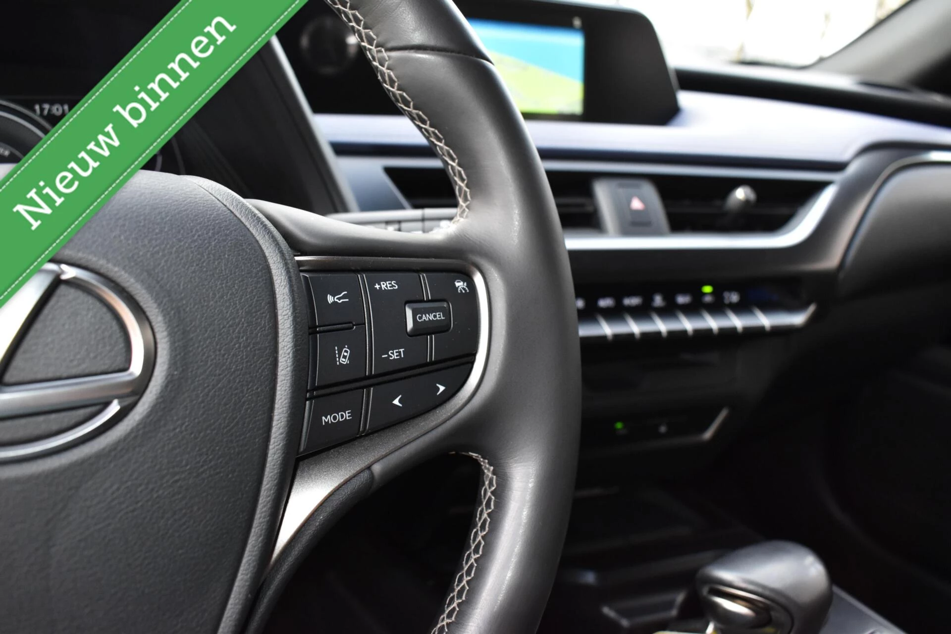 Hoofdafbeelding Lexus UX