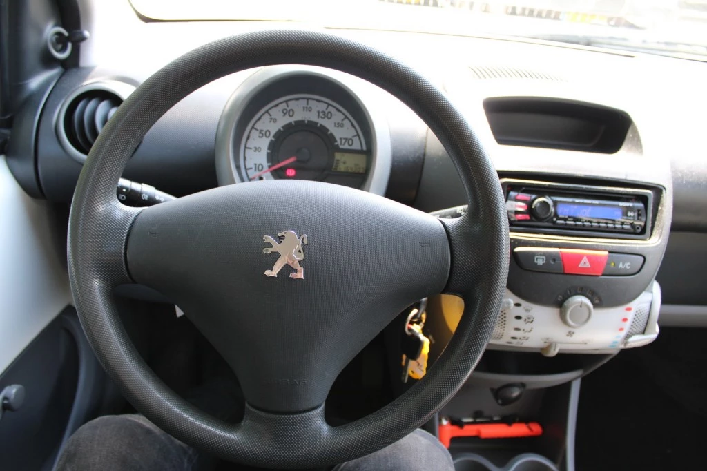 Hoofdafbeelding Peugeot 107
