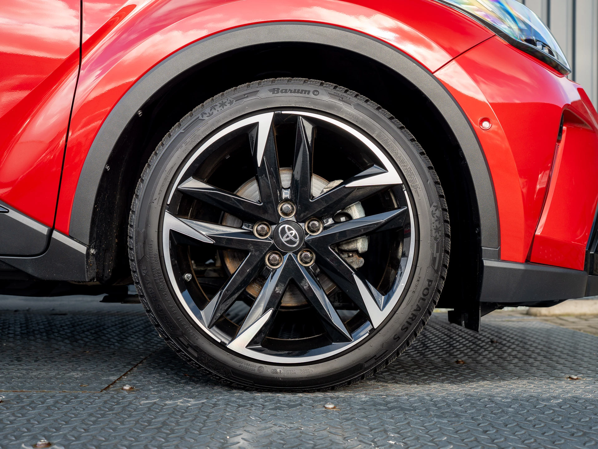 Hoofdafbeelding Toyota C-HR