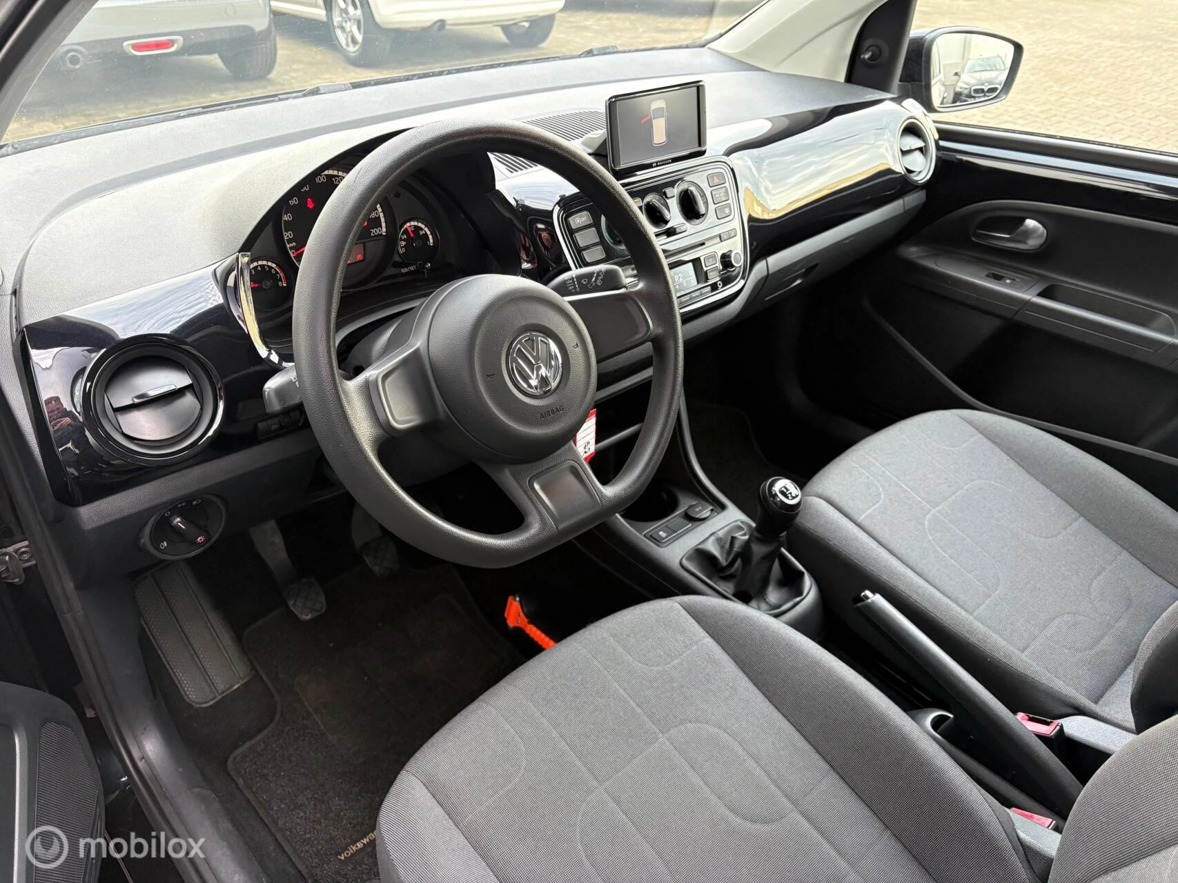 Hoofdafbeelding Volkswagen up!