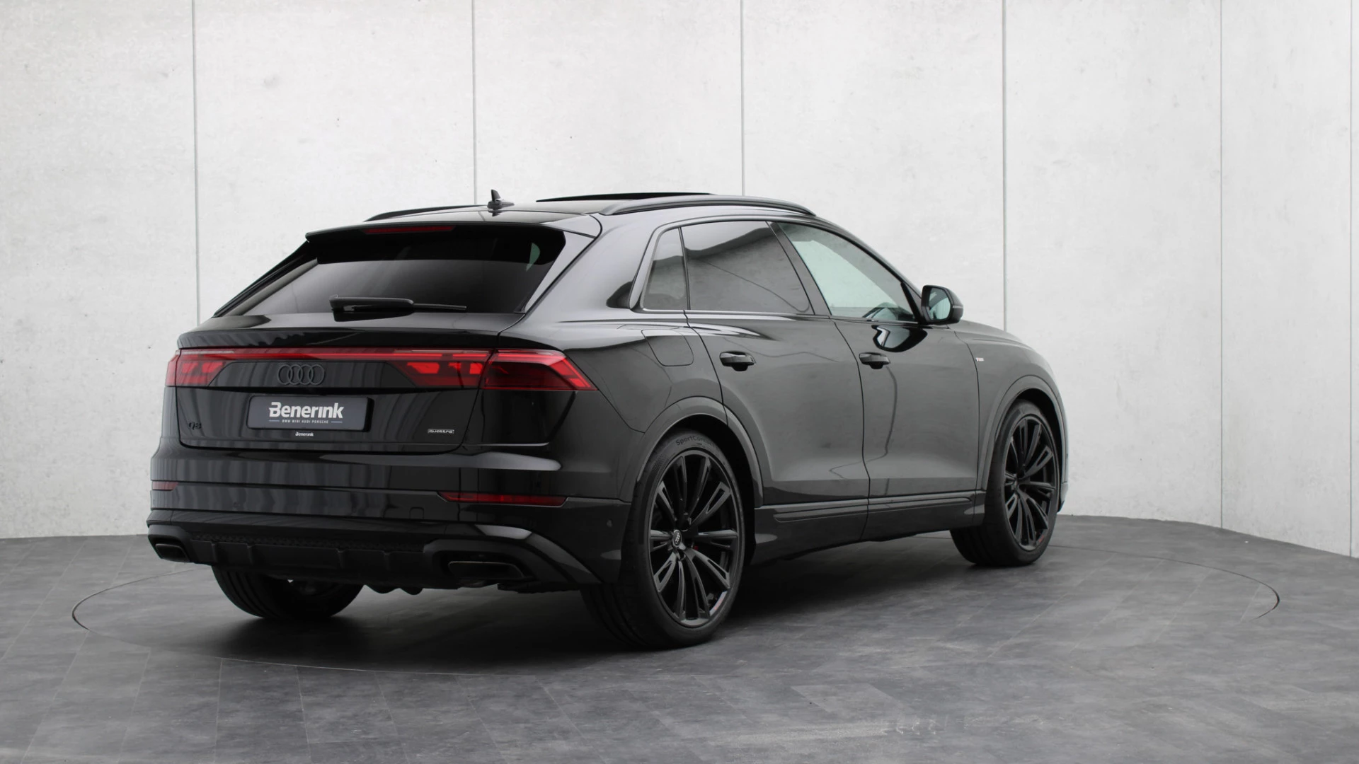 Hoofdafbeelding Audi Q8