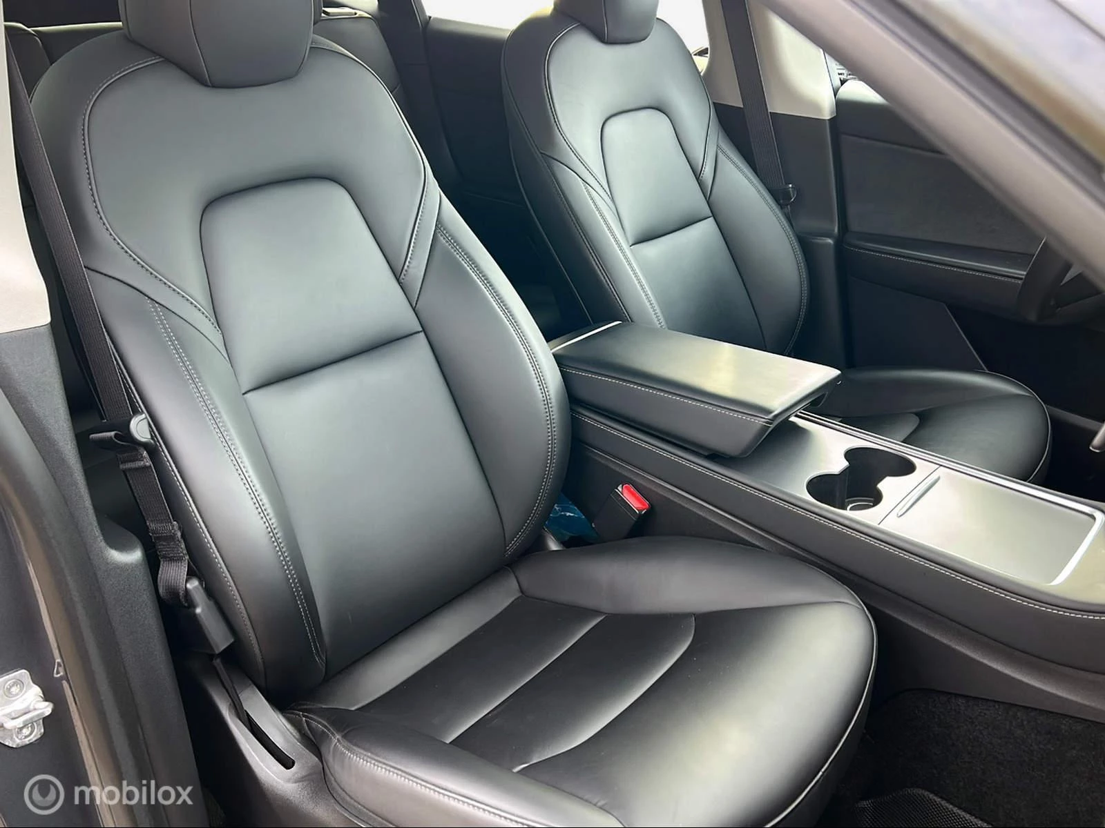 Hoofdafbeelding Tesla Model Y