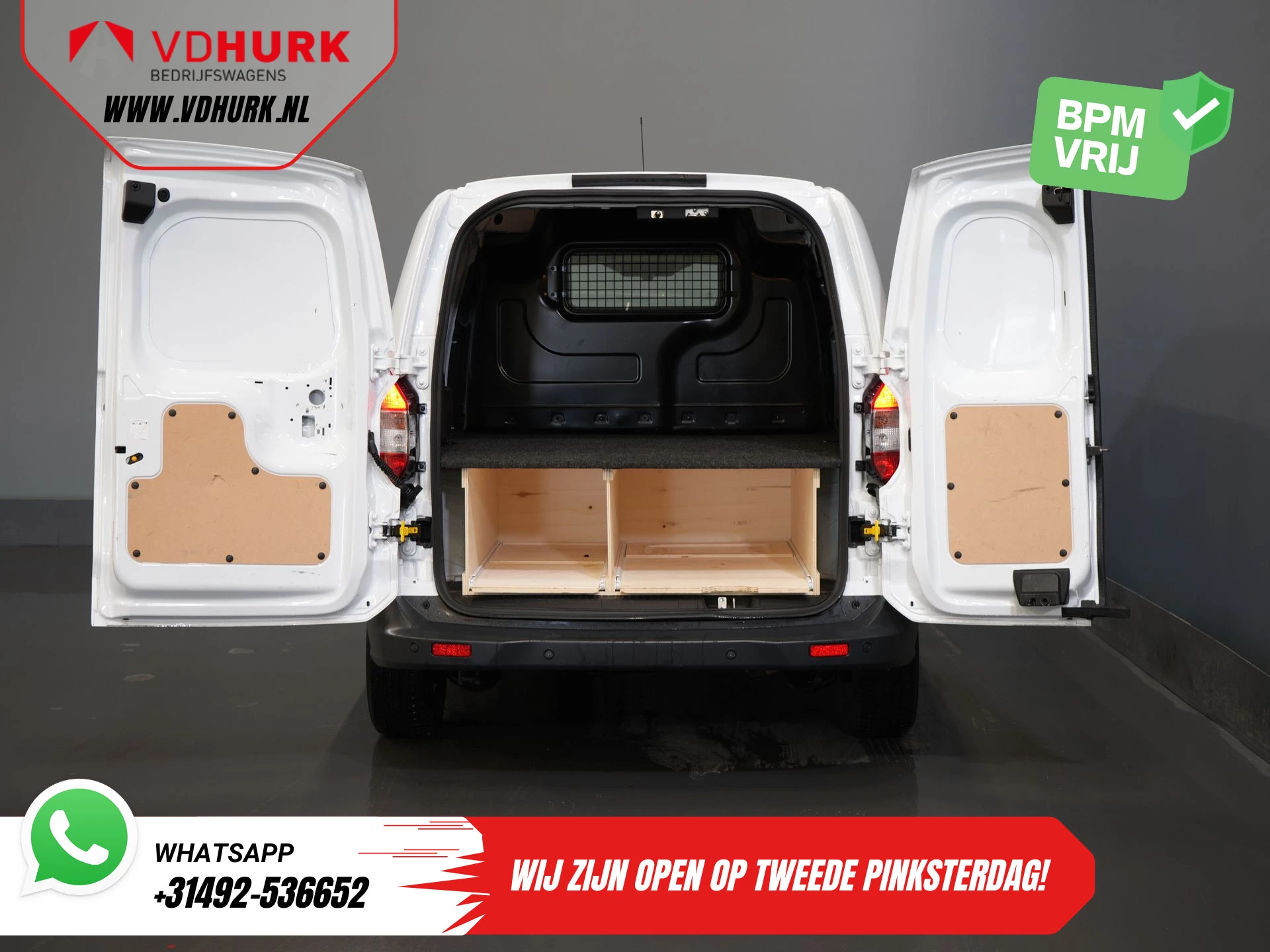 Hoofdafbeelding Ford Transit Courier