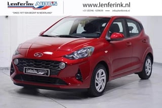 Hoofdafbeelding Hyundai i10 Hyundai i10 1.0 Select Parkeersensor Stuur- en stoelverwarming Cruisecontrol