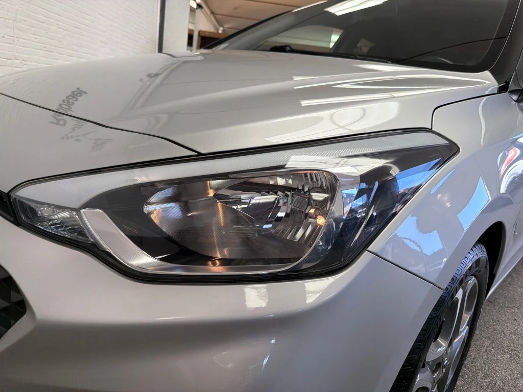 Hoofdafbeelding Hyundai i20