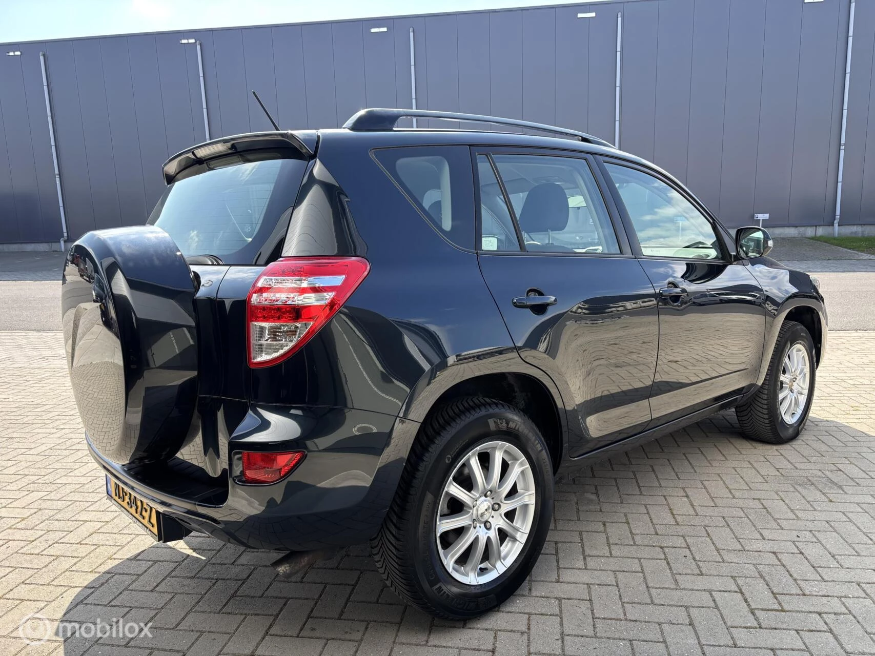Hoofdafbeelding Toyota RAV4