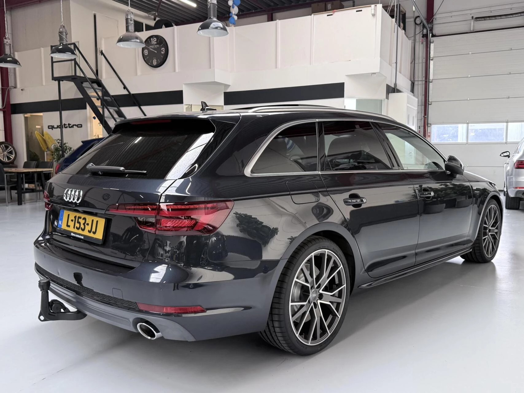 Hoofdafbeelding Audi A4