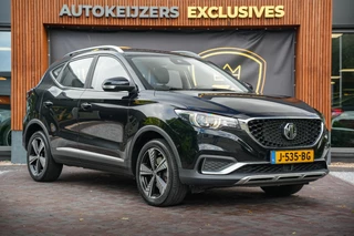 Hoofdafbeelding MG ZS EV MG MG ZS EV Luxury 45 kWh Panodak Camera Adaptive Cruise Keyless Leer Navigatie Carplay