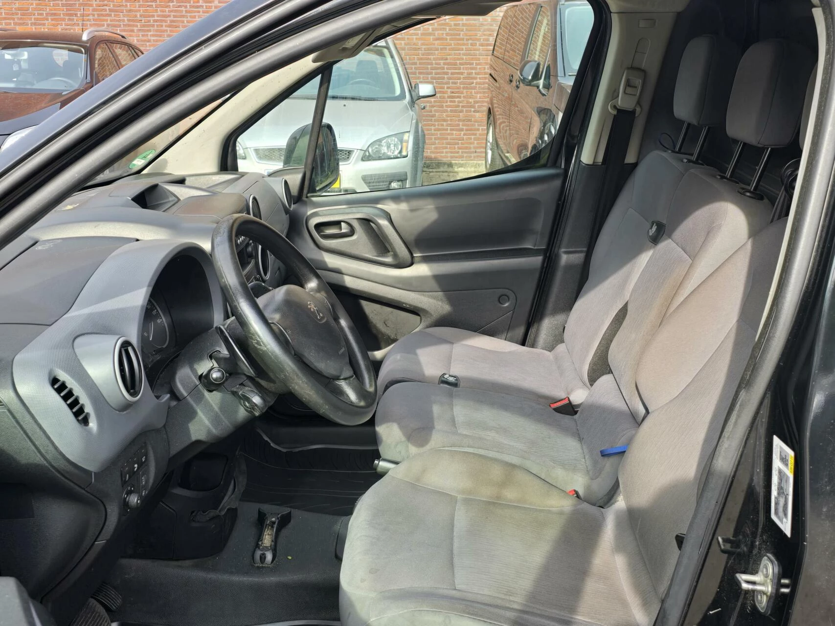 Hoofdafbeelding Peugeot Partner