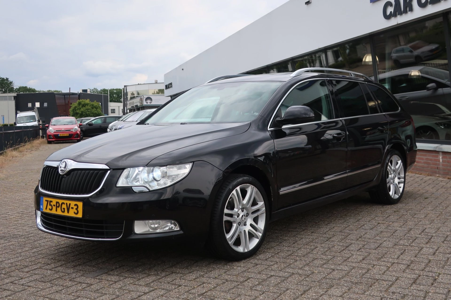 Hoofdafbeelding Škoda Superb