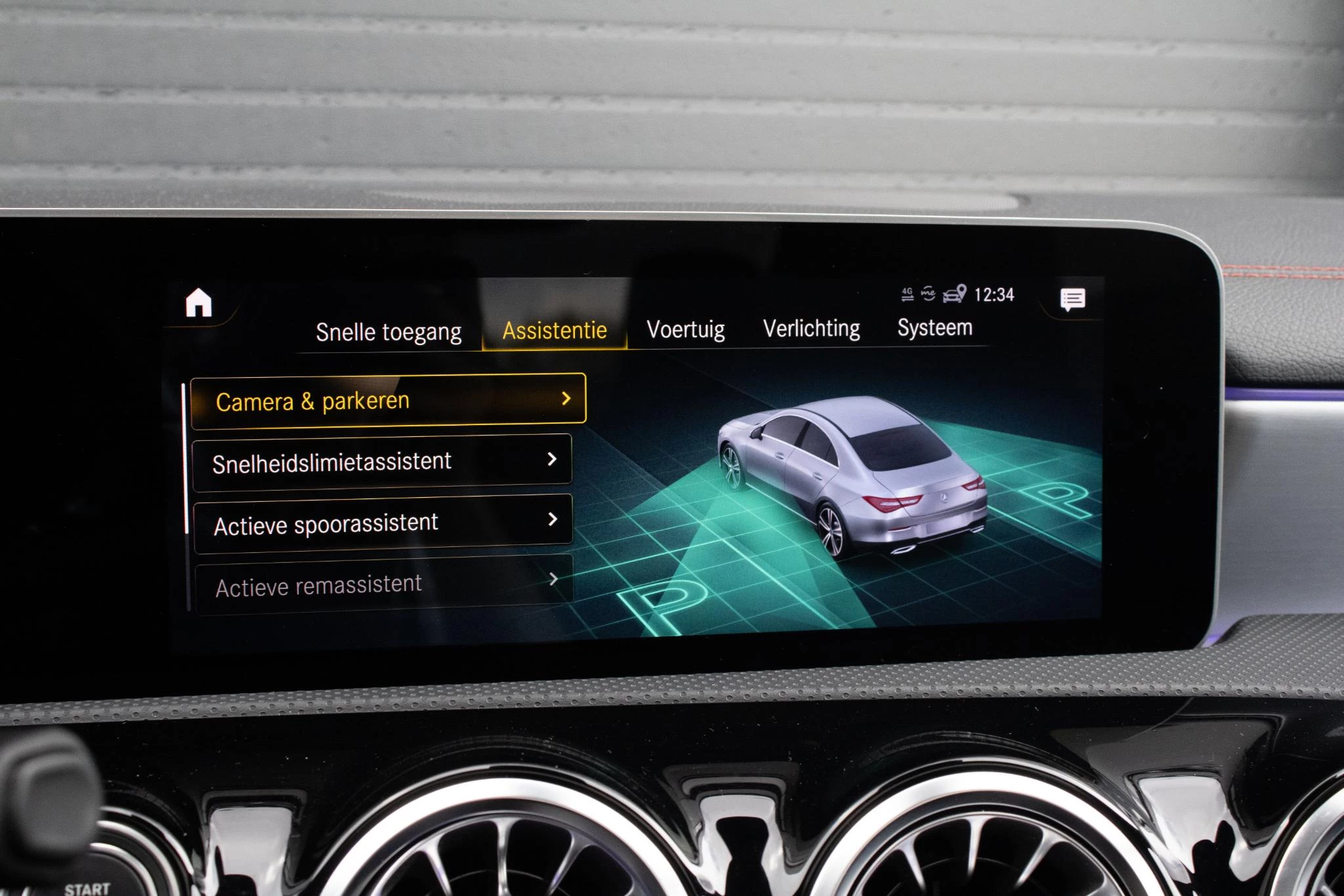 Hoofdafbeelding Mercedes-Benz CLA
