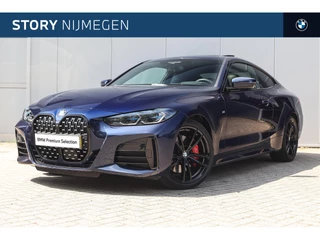 BMW 4 Serie Coupé M440i xDrive High Executive Automaat / Schuif-kanteldak / M sportstoelen / Comfort Access / Laserlight / Head-Up / Harman Kardon / Parking Assistant Plus