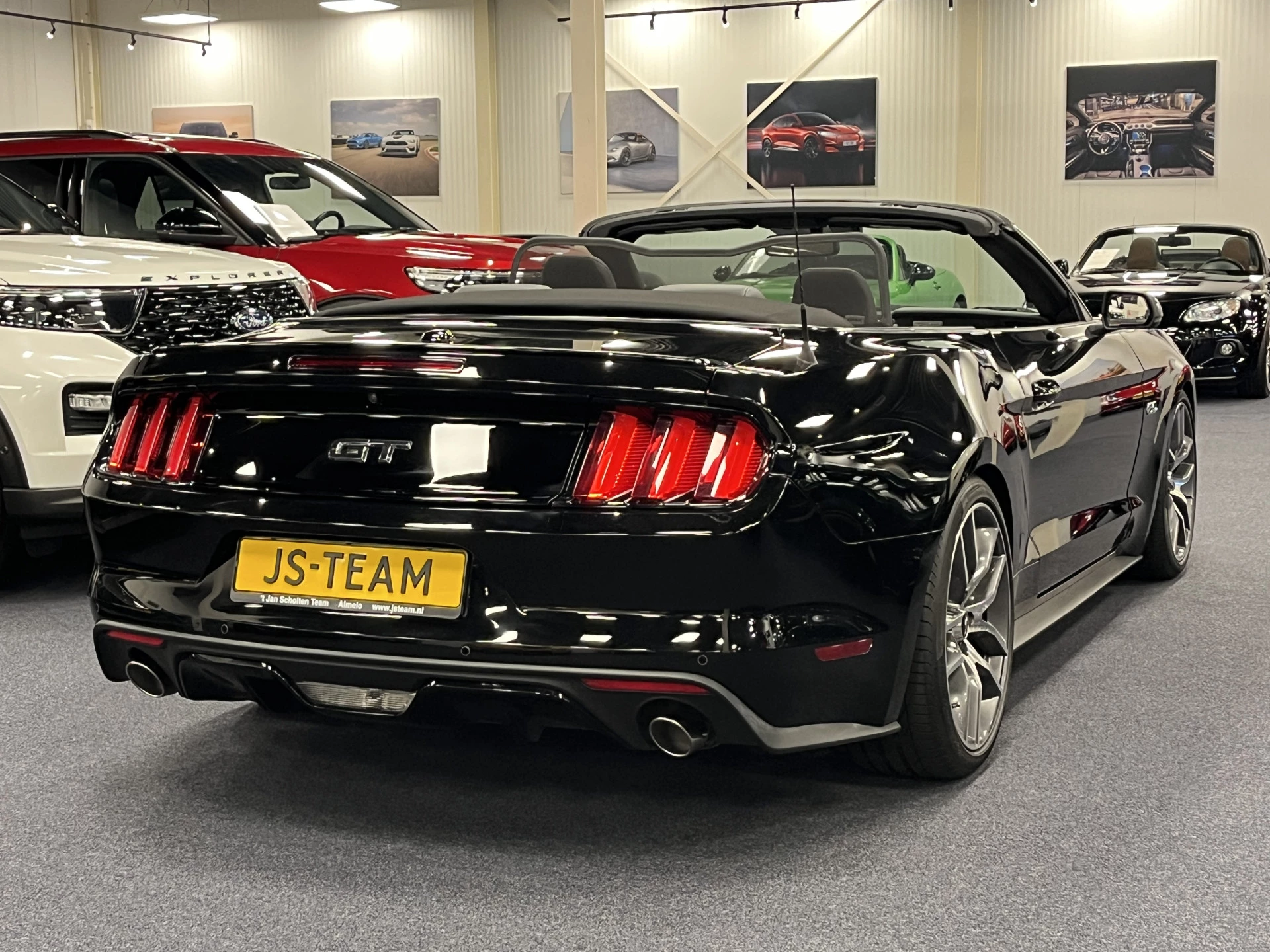 Hoofdafbeelding Ford Mustang