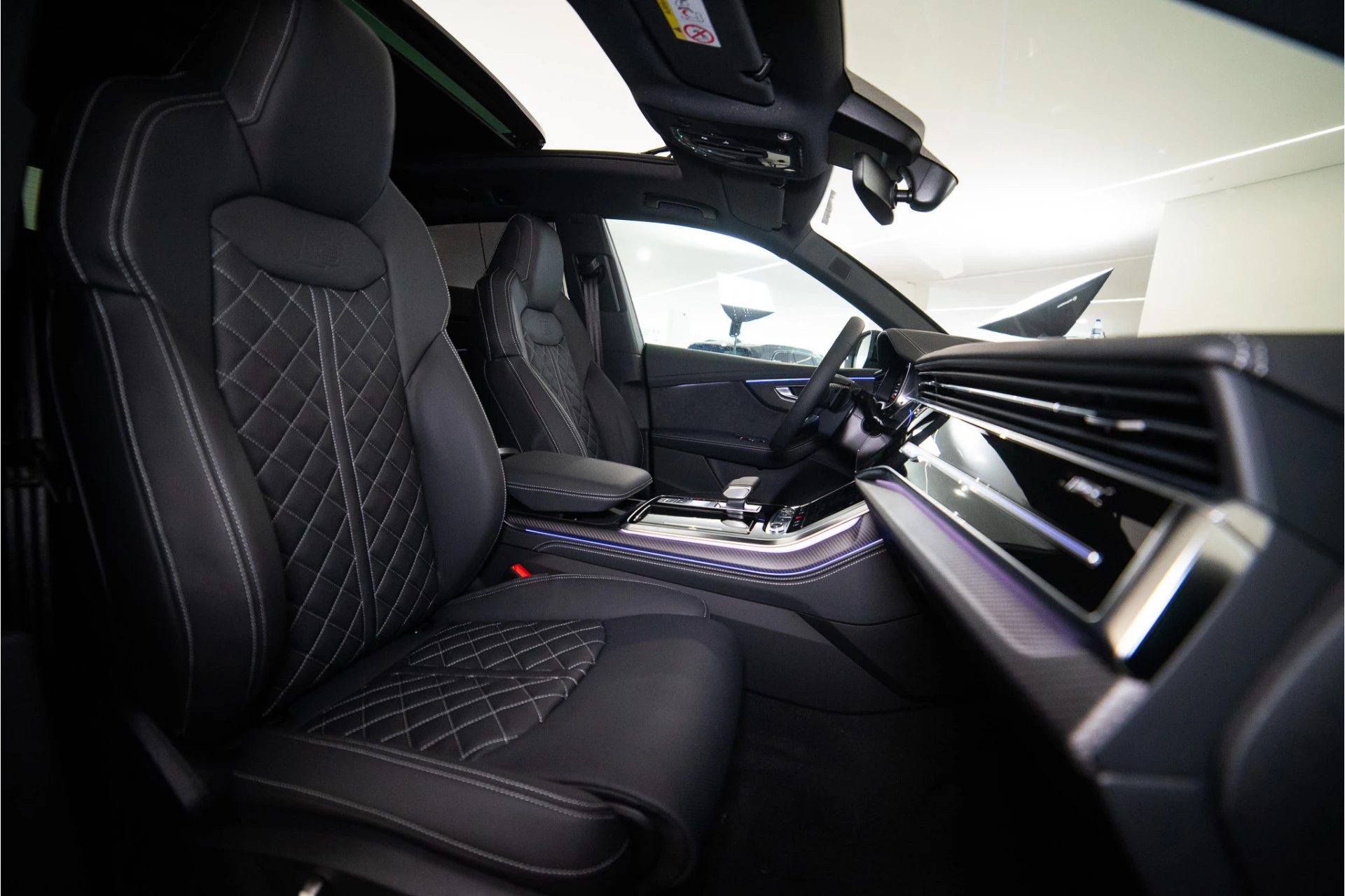 Hoofdafbeelding Audi Q8