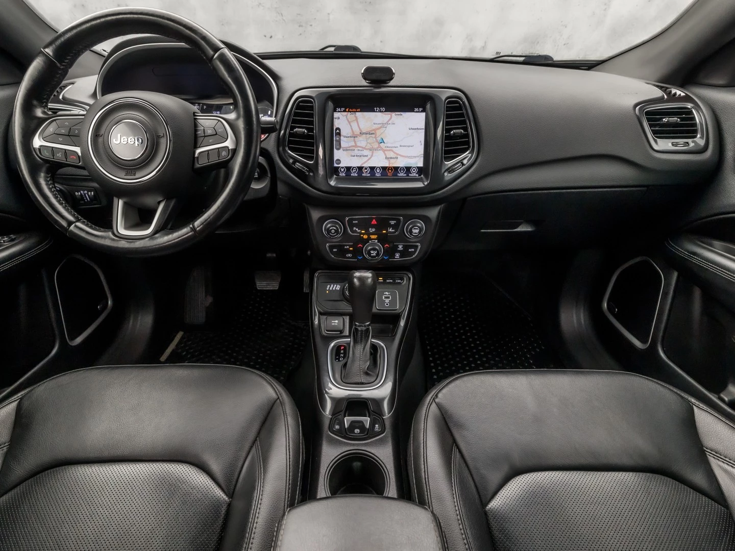 Hoofdafbeelding Jeep Compass