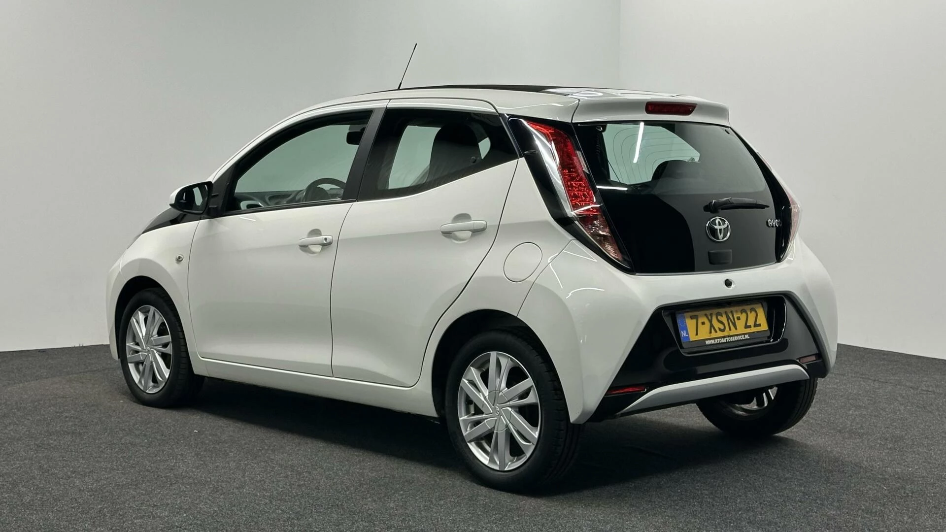 Hoofdafbeelding Toyota Aygo