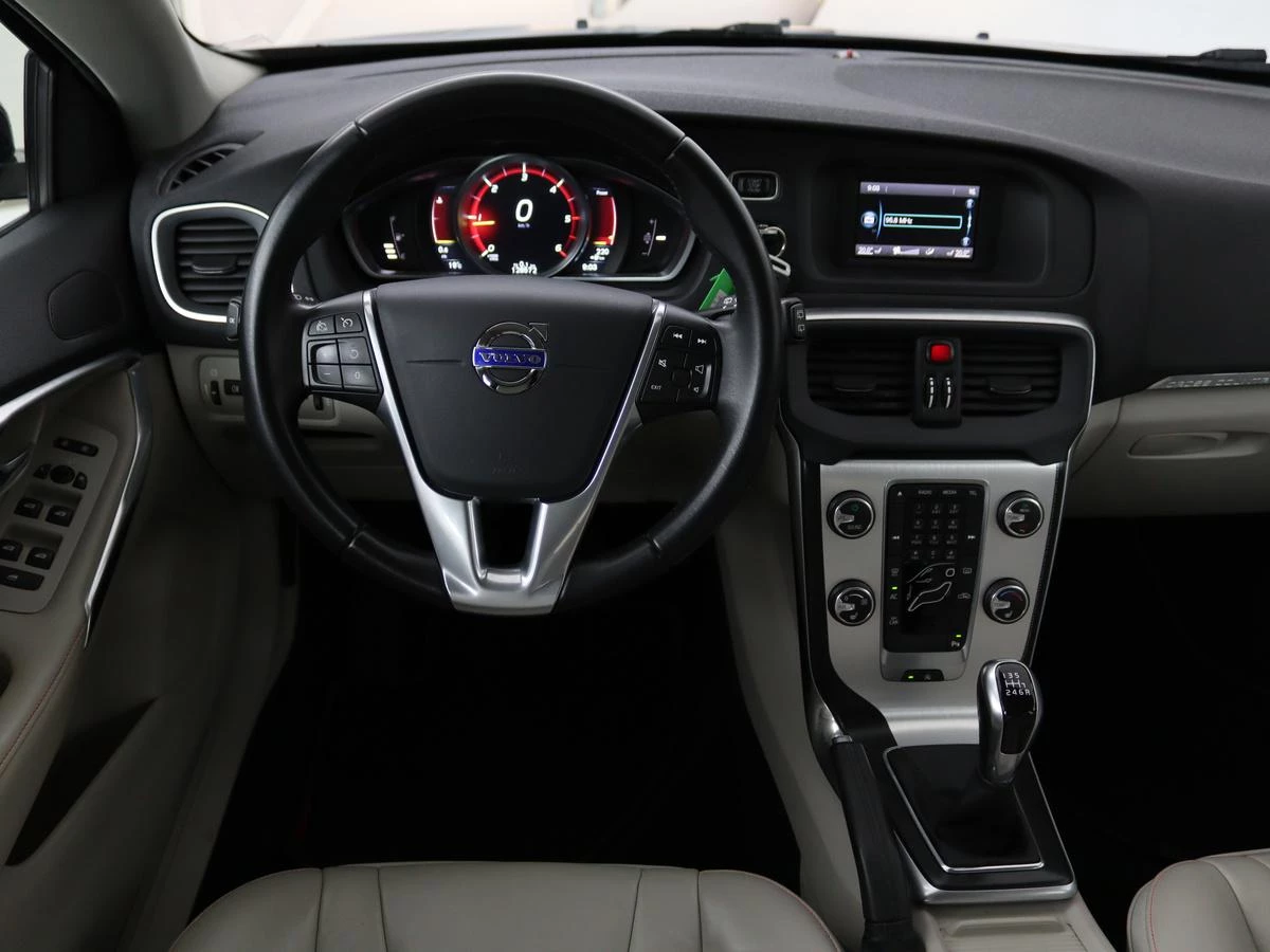 Hoofdafbeelding Volvo V40