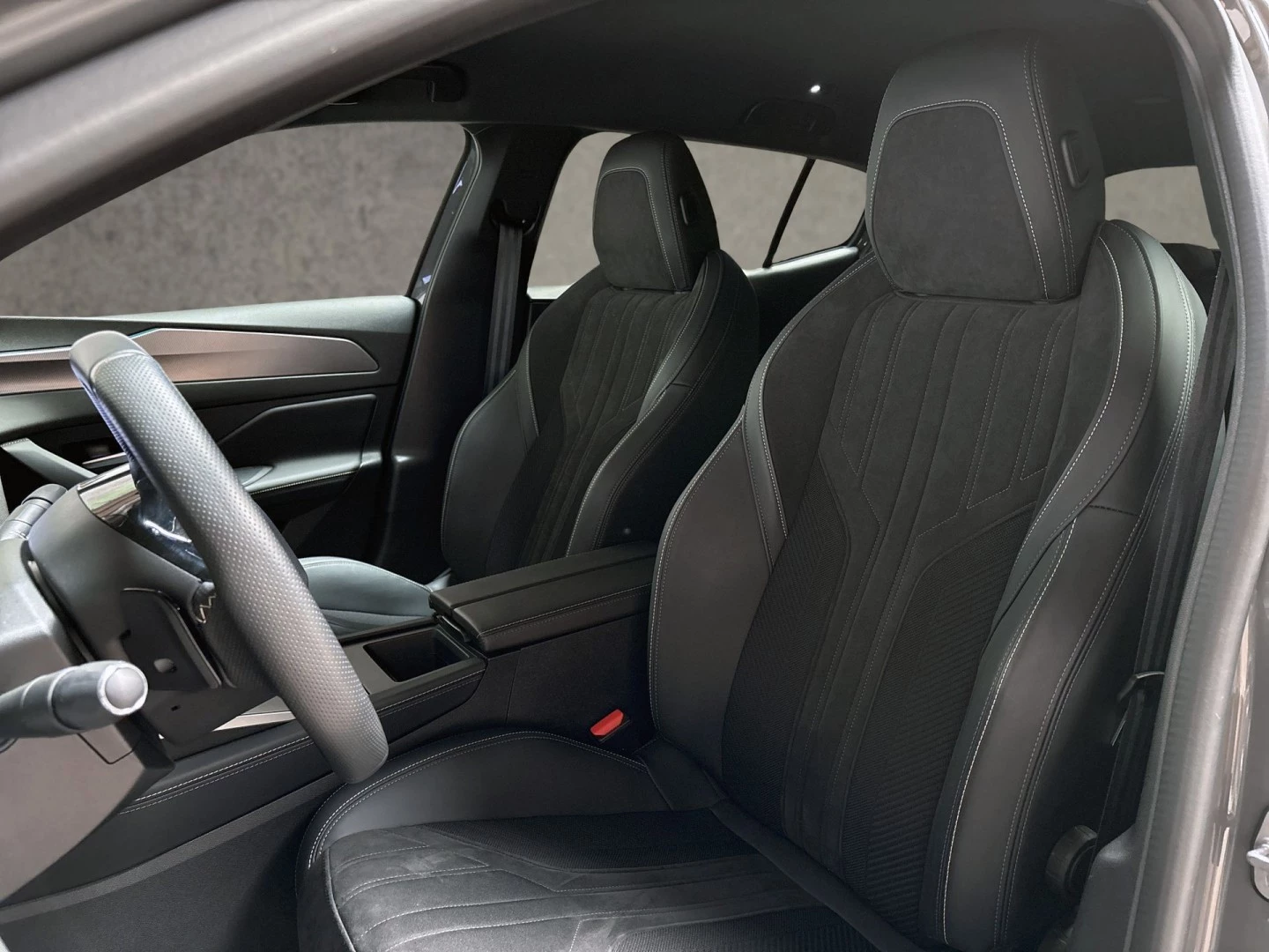Hoofdafbeelding Peugeot 408