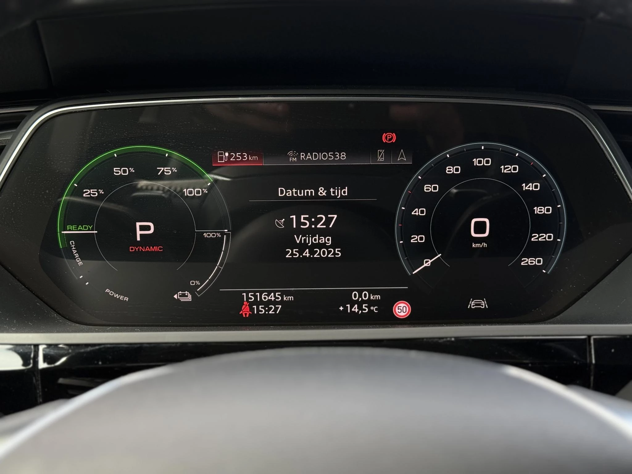 Hoofdafbeelding Audi e-tron
