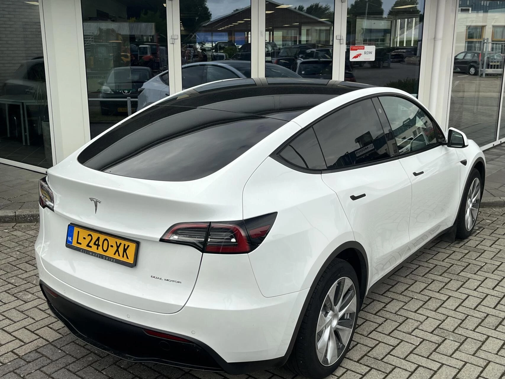 Hoofdafbeelding Tesla Model Y