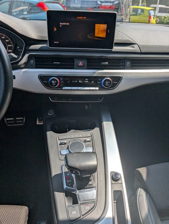 Hoofdafbeelding Audi A4