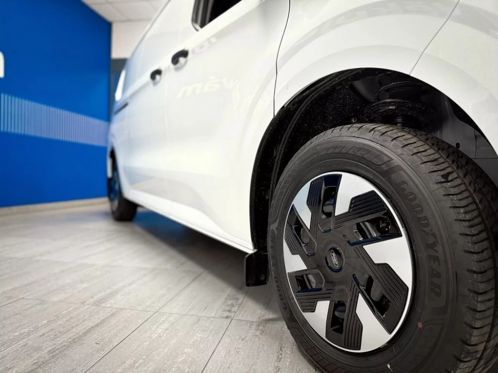 Hoofdafbeelding Ford E-Transit Custom