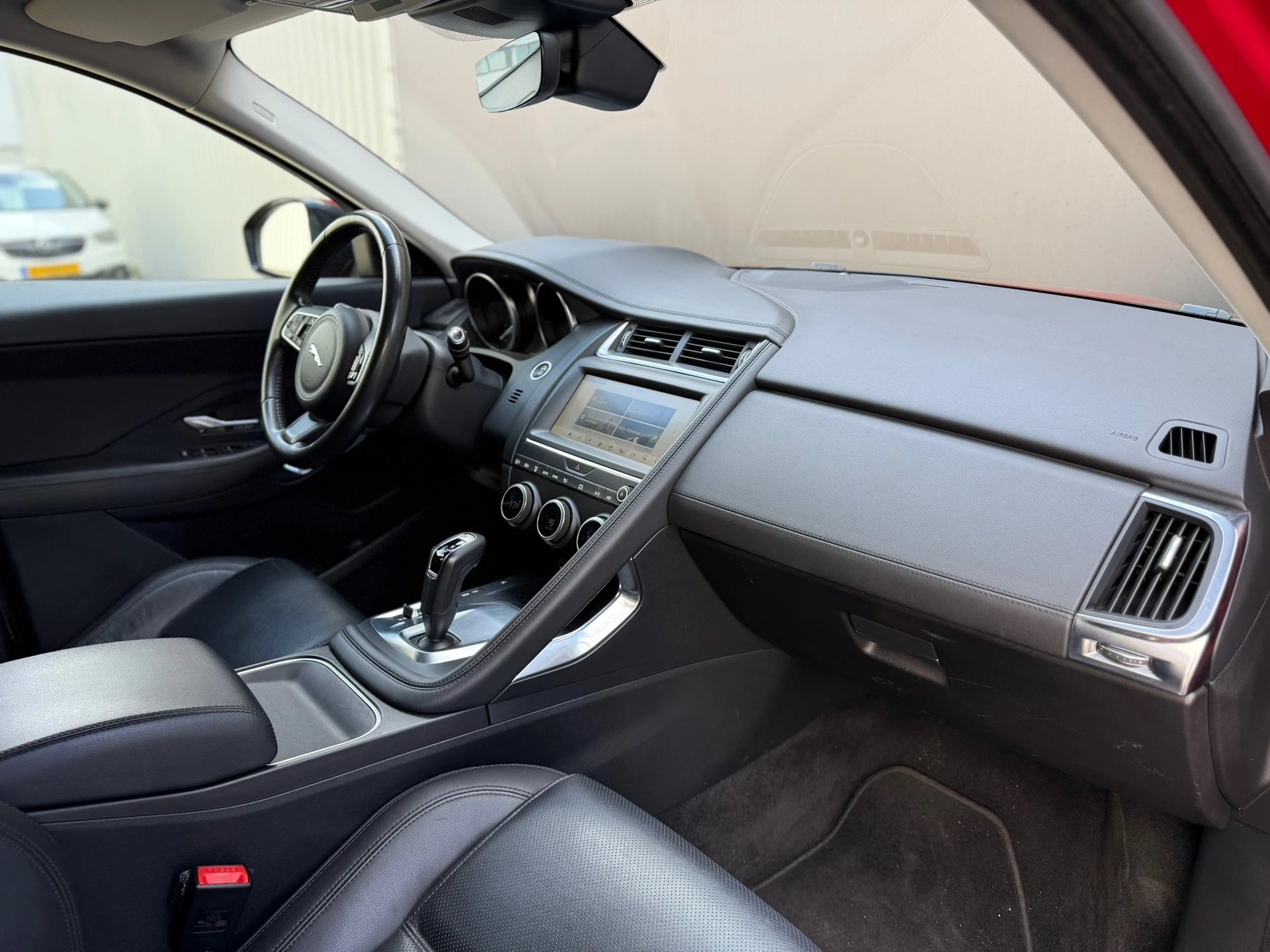 Hoofdafbeelding Jaguar E-PACE