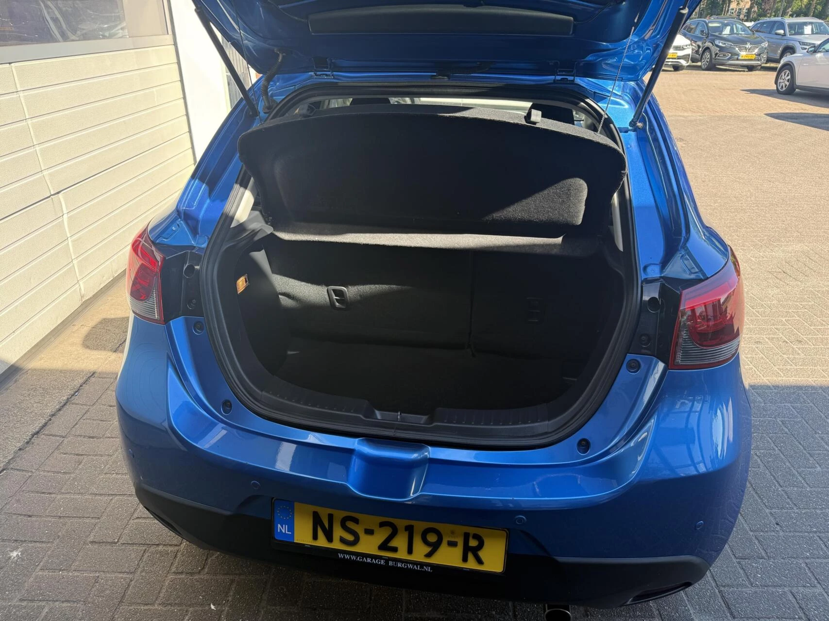 Hoofdafbeelding Mazda 2