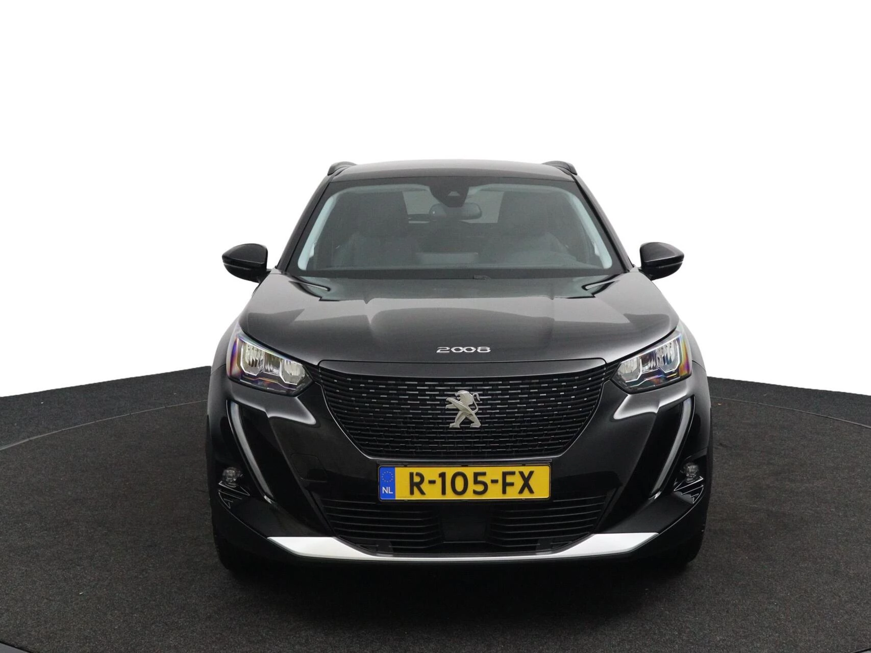 Hoofdafbeelding Peugeot e-2008