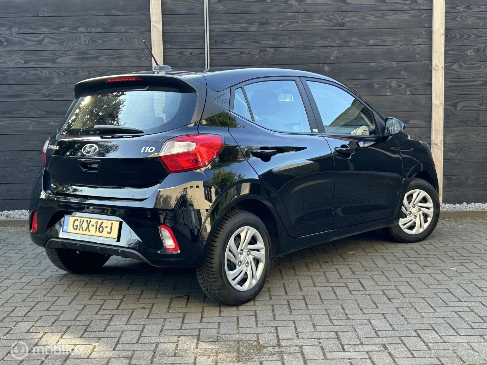 Hoofdafbeelding Hyundai i10