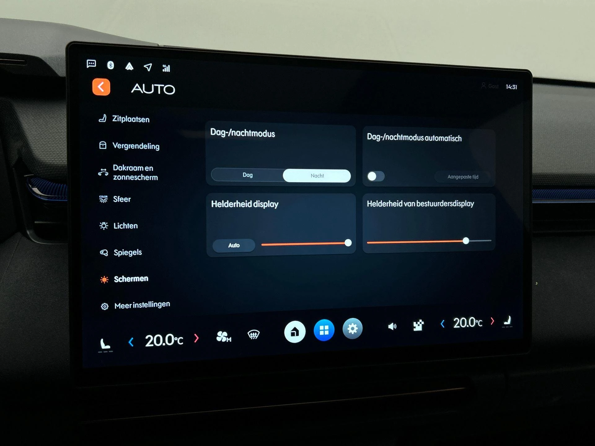 Hoofdafbeelding Lynk & Co 08