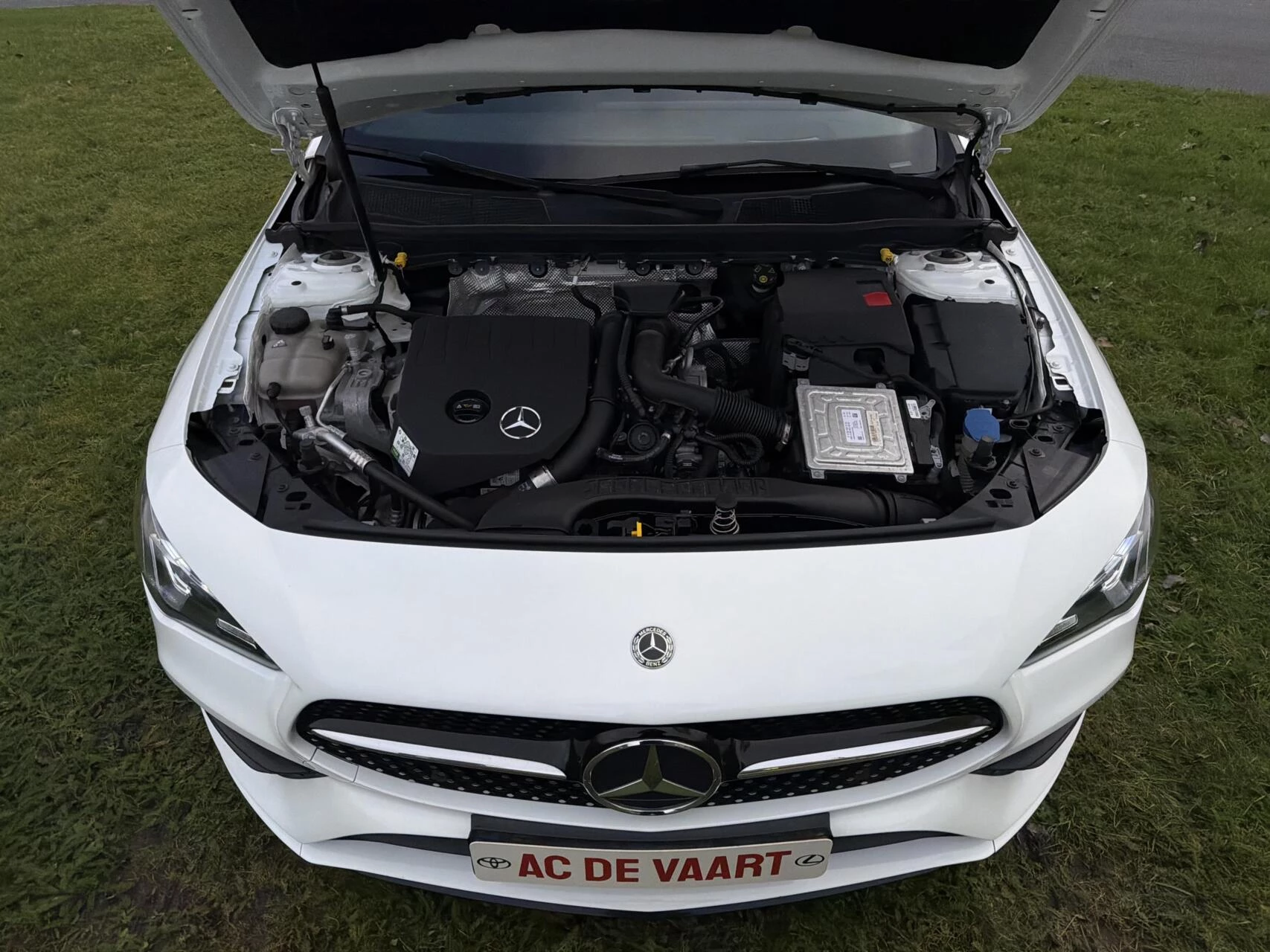 Hoofdafbeelding Mercedes-Benz CLA