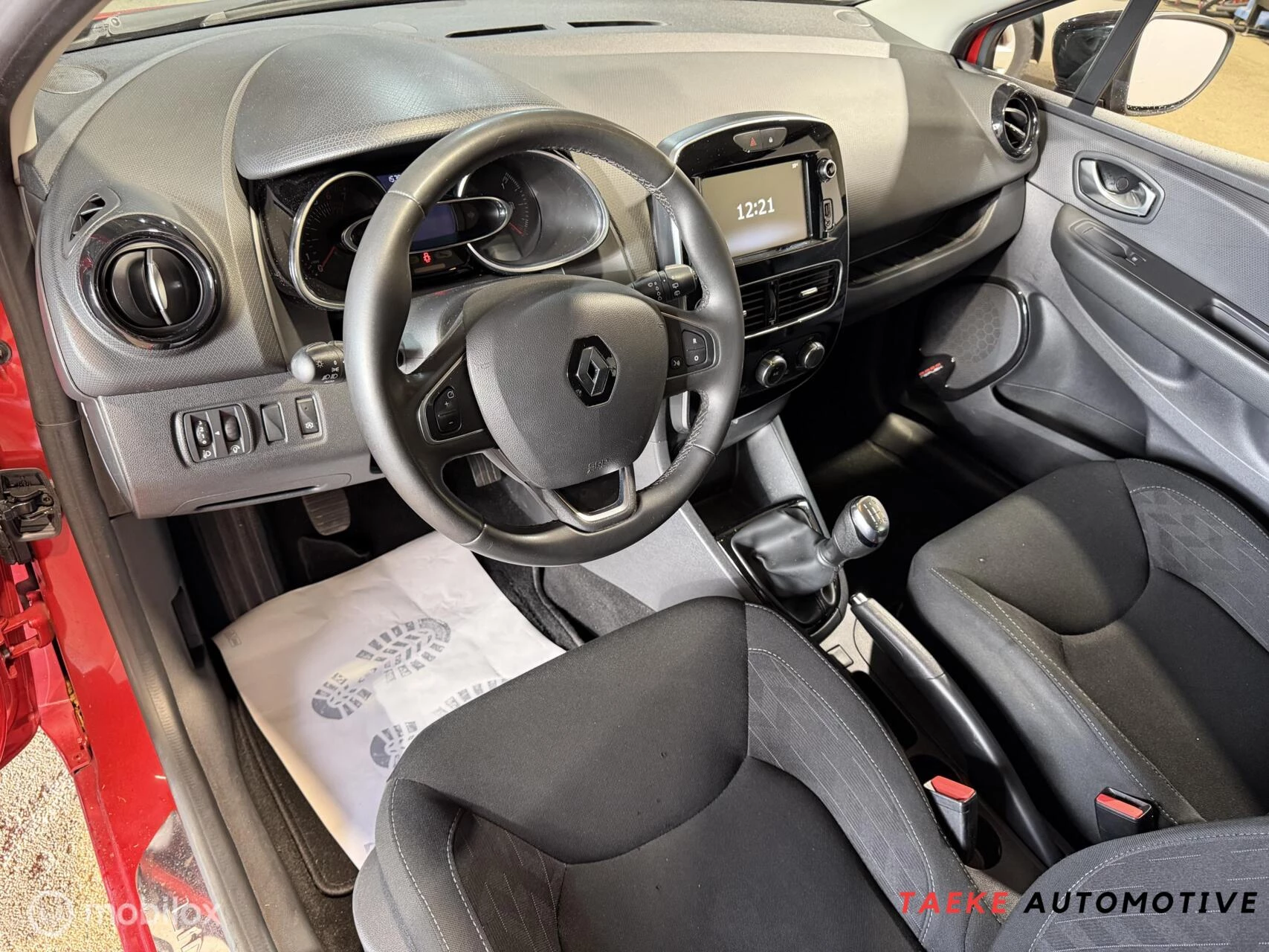 Hoofdafbeelding Renault Clio