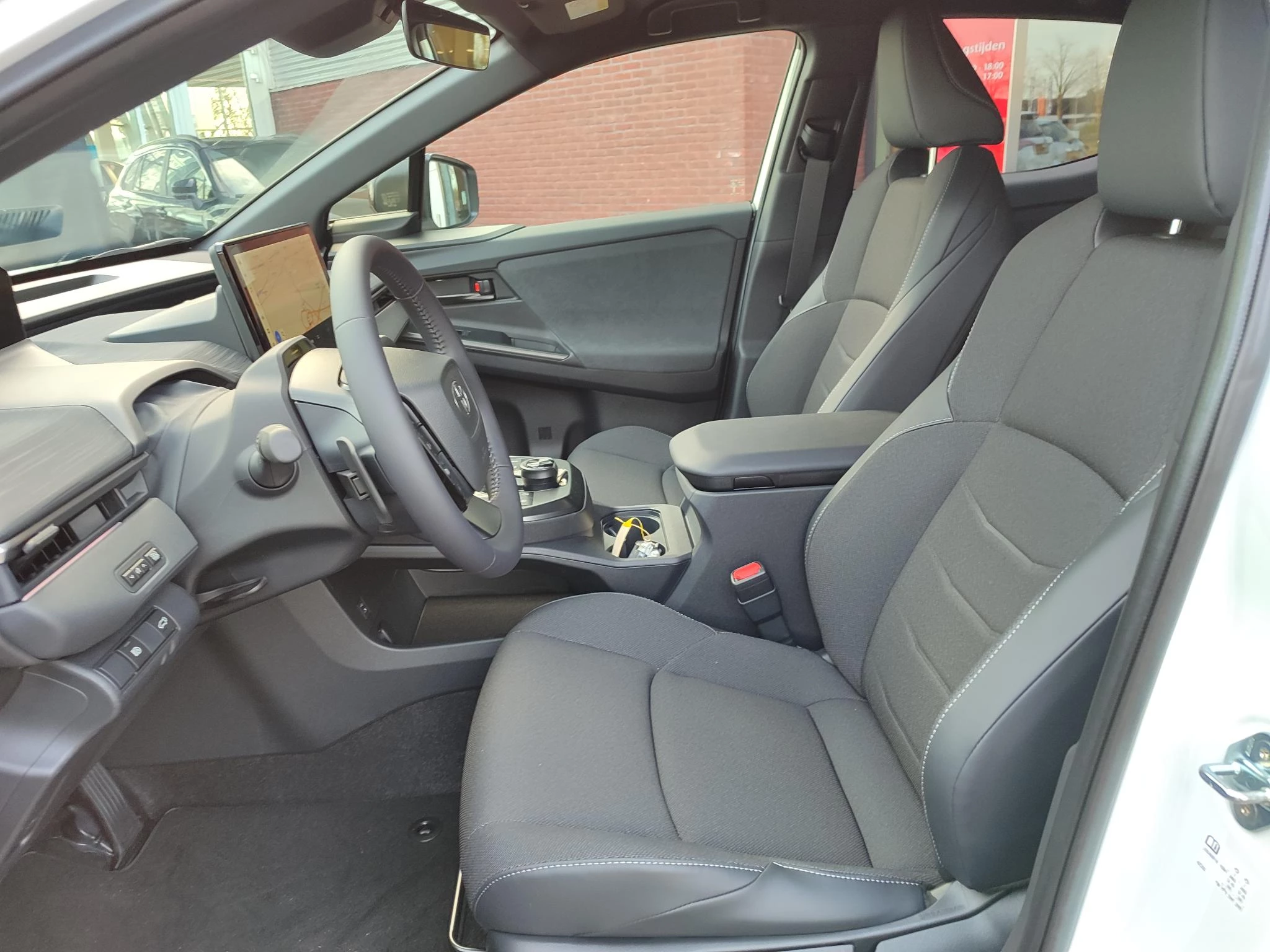 Hoofdafbeelding Toyota C-HR+