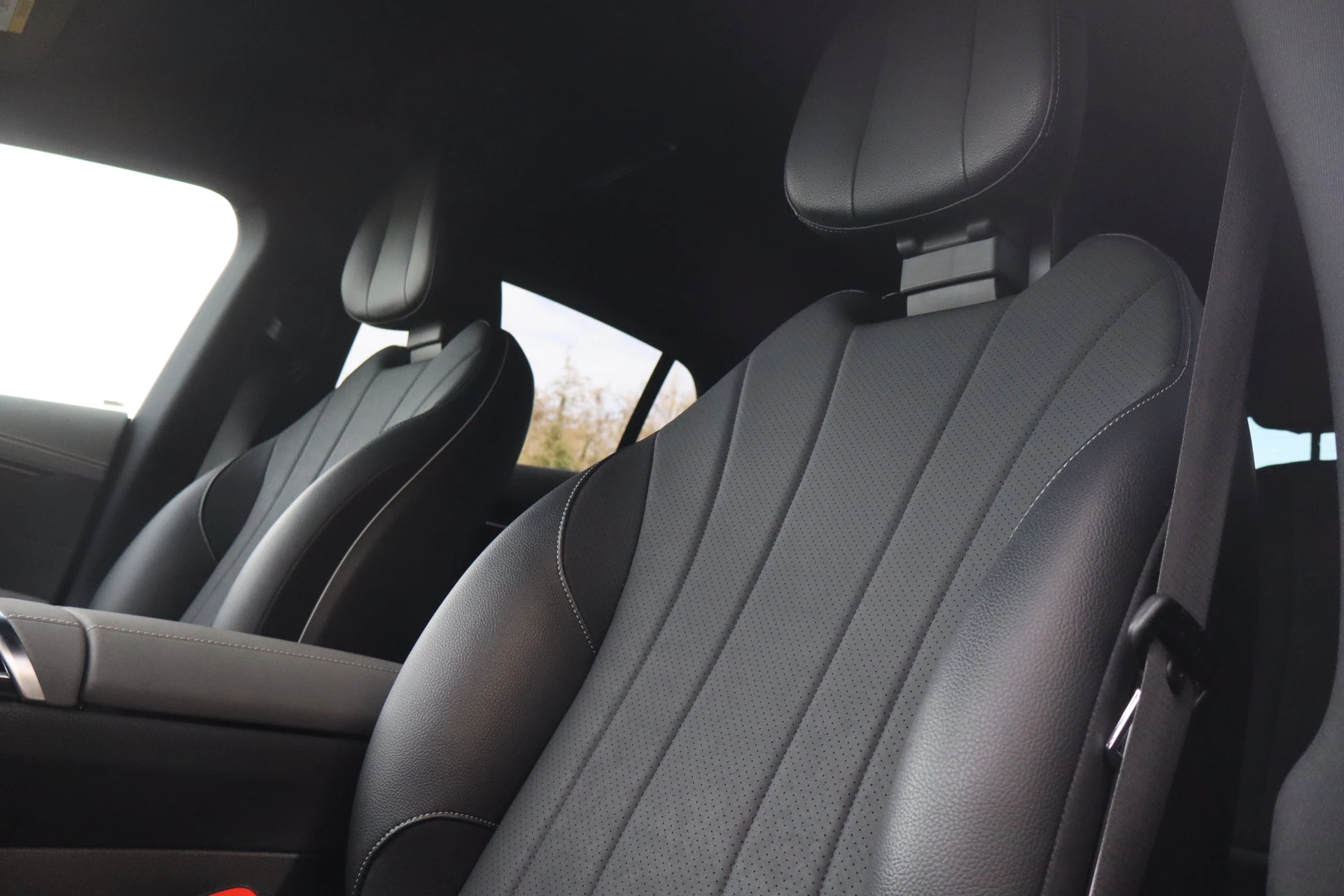 Hoofdafbeelding Mercedes-Benz EQS