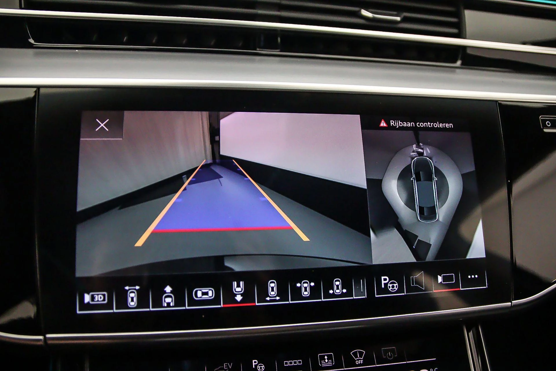 Hoofdafbeelding Audi A8